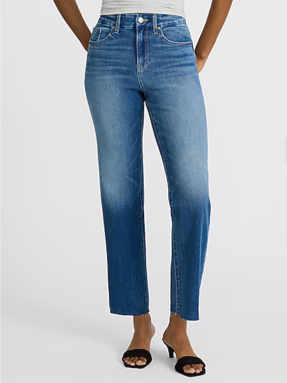 Express Women's Straight Leg Jeans - Medium Blue Wash